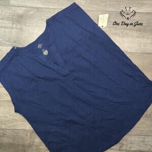 St. John's Bay Sleeveless V Neck Top Size XL